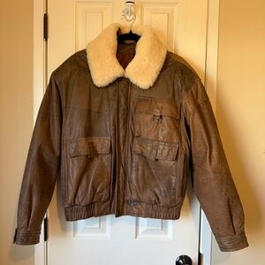 Men's Vintage Distress Leather Bomber Jacket Medium